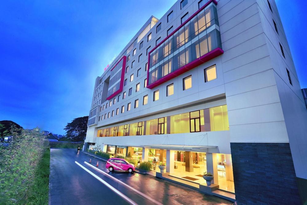 Favehotel Hyper Square Bandung Bagian luar foto