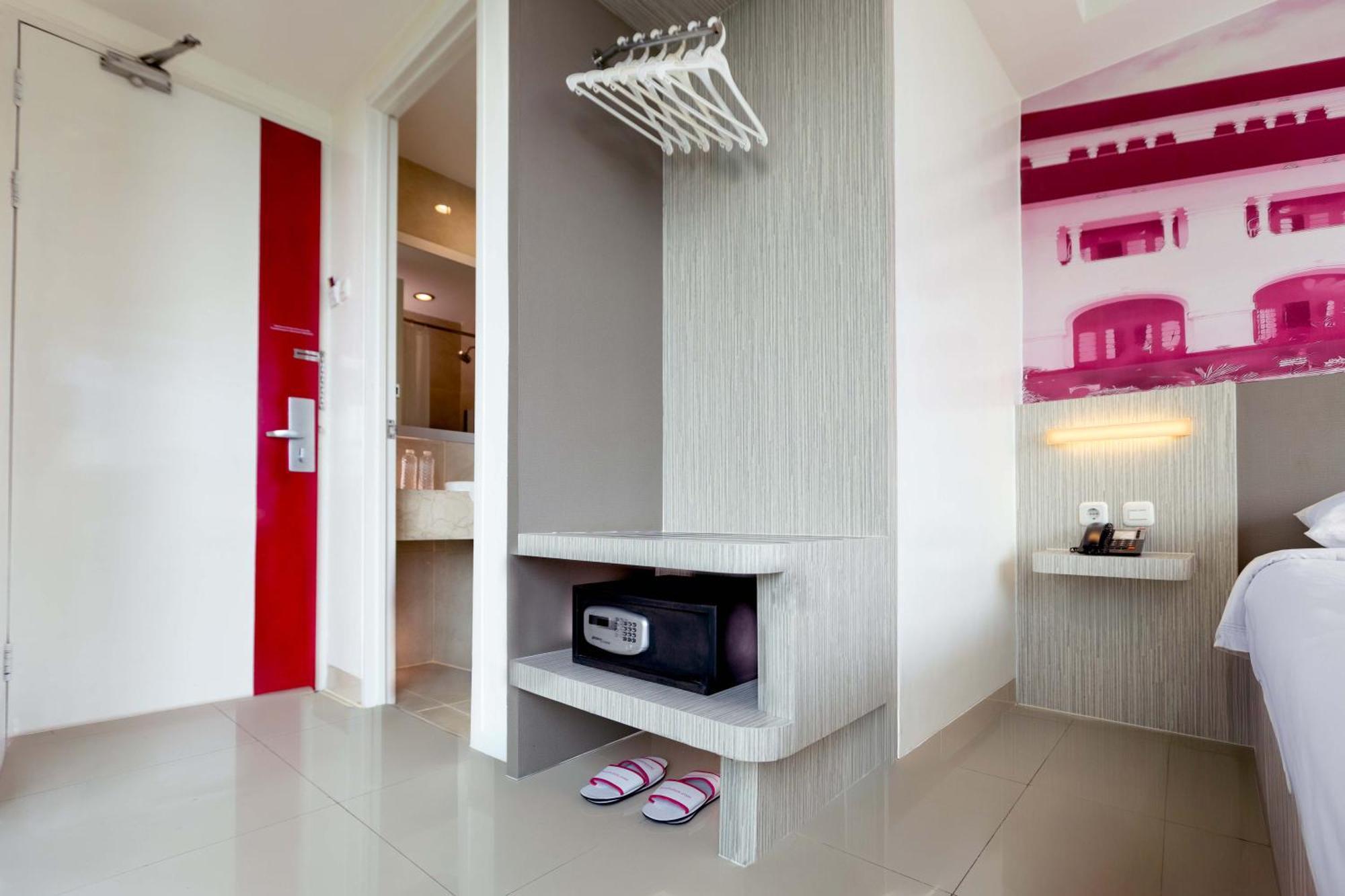Favehotel Hyper Square Bandung Bagian luar foto