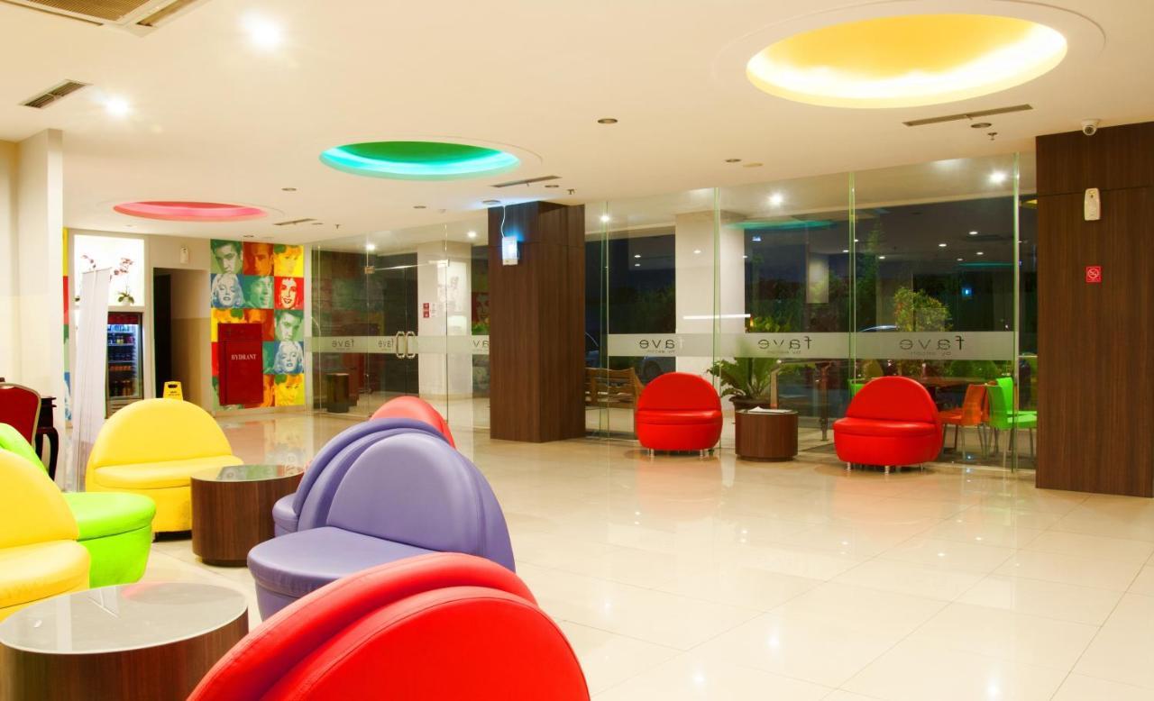 Favehotel Hyper Square Bandung Bagian luar foto
